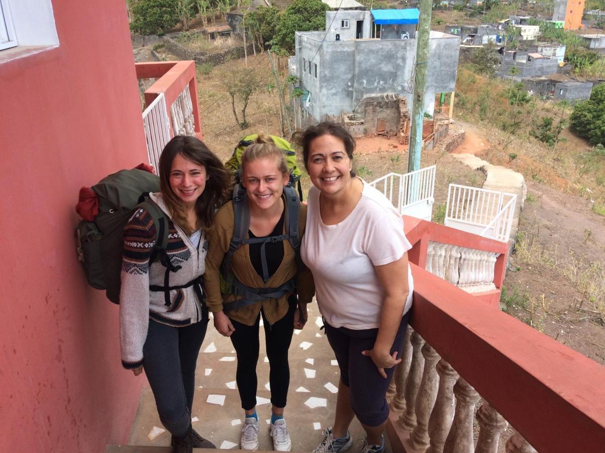 Igreja Gira Lua旅馆 外观 照片